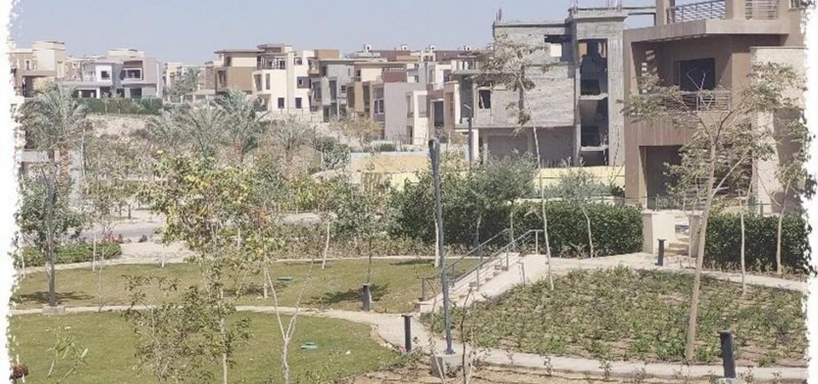 Townhouse in New Giza, 6th of October, Egypt, 4 bedrooms, 305 sq.m. No. 1253 - 8