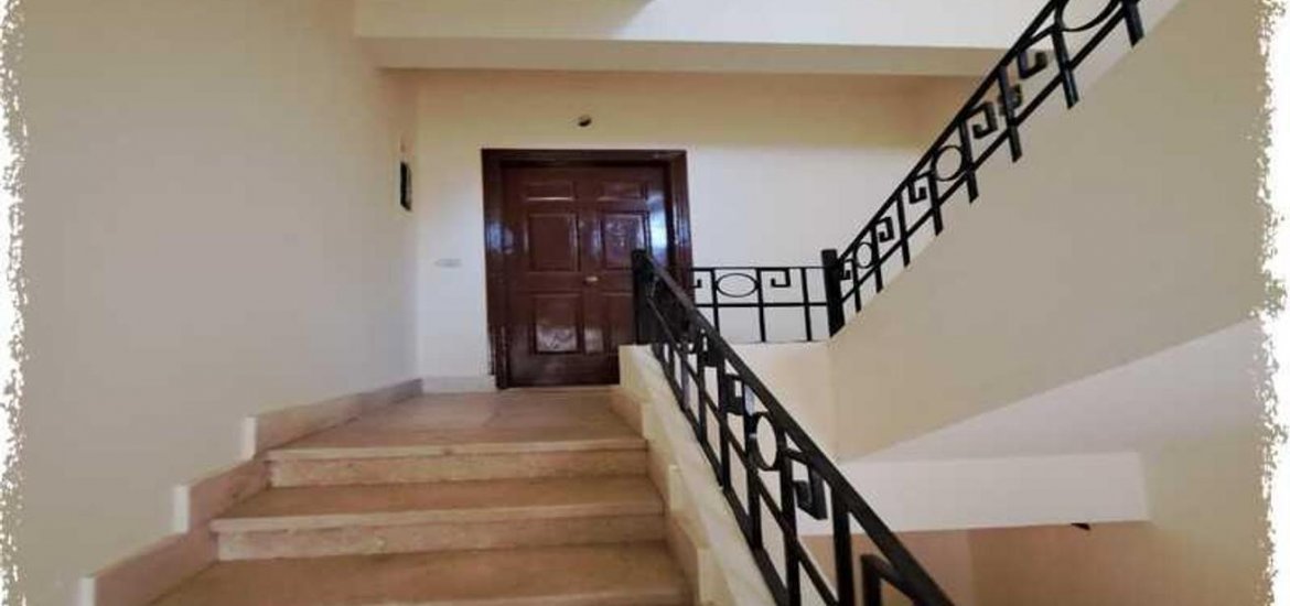 Building in 6th of October, Egypt, 770 sq.m. No. 1289 - 5