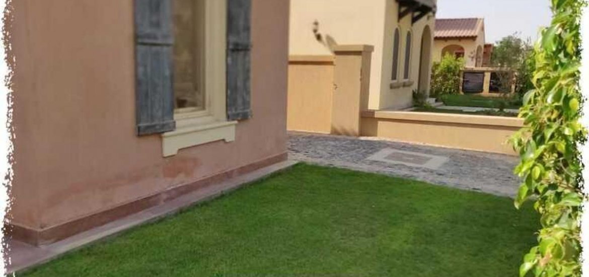 Villa in Mivida, New Cairo, Egypt, 4 bedrooms, 450 sq.m. No. 1565 - 2