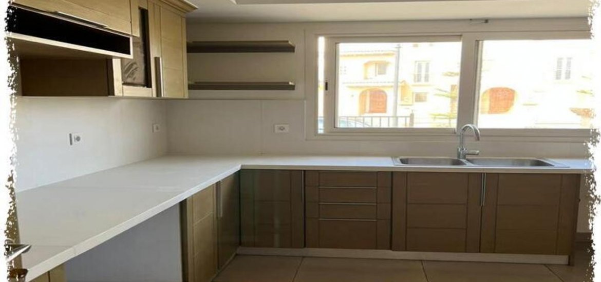 Villa in Uptown Cairo, Cairo, Egypt, 4 bedrooms, 305 sq.m. No. 1541 - 9