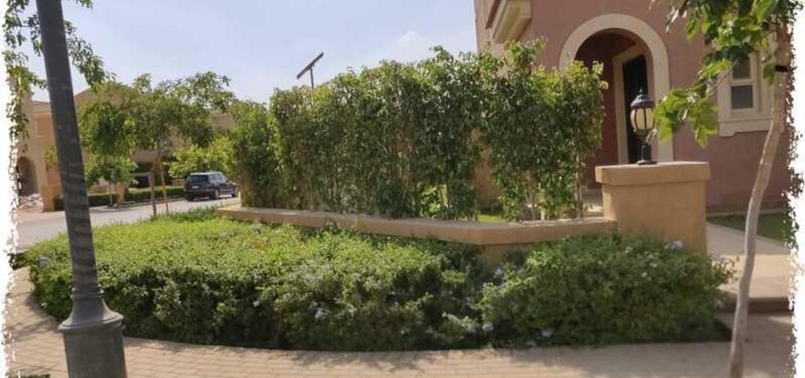 Villa in Mivida, New Cairo, Egypt, 4 bedrooms, 450 sq.m. No. 1565 - 3