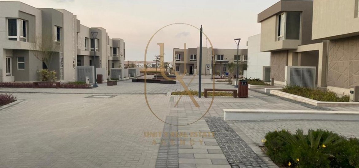 Villa in 6 October Compounds, 6th of October, Egypt, 4 bedrooms, 200 sq.m. No. 2526 - 23