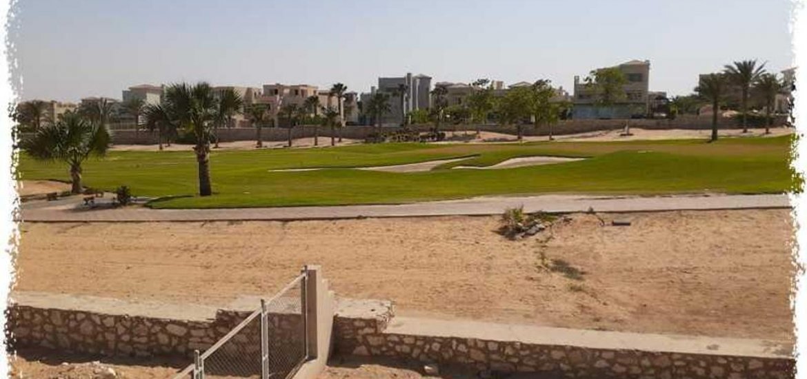 Townhouse in Cairo Alexandria Desert Road, 6th of October, Egypt, 3 bedrooms, 351 sq.m. No. 1676 - 16