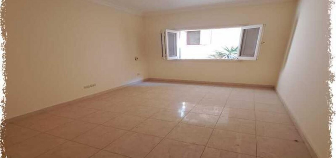 Building in 6th of October, Egypt, 770 sq.m. No. 1289 - 6